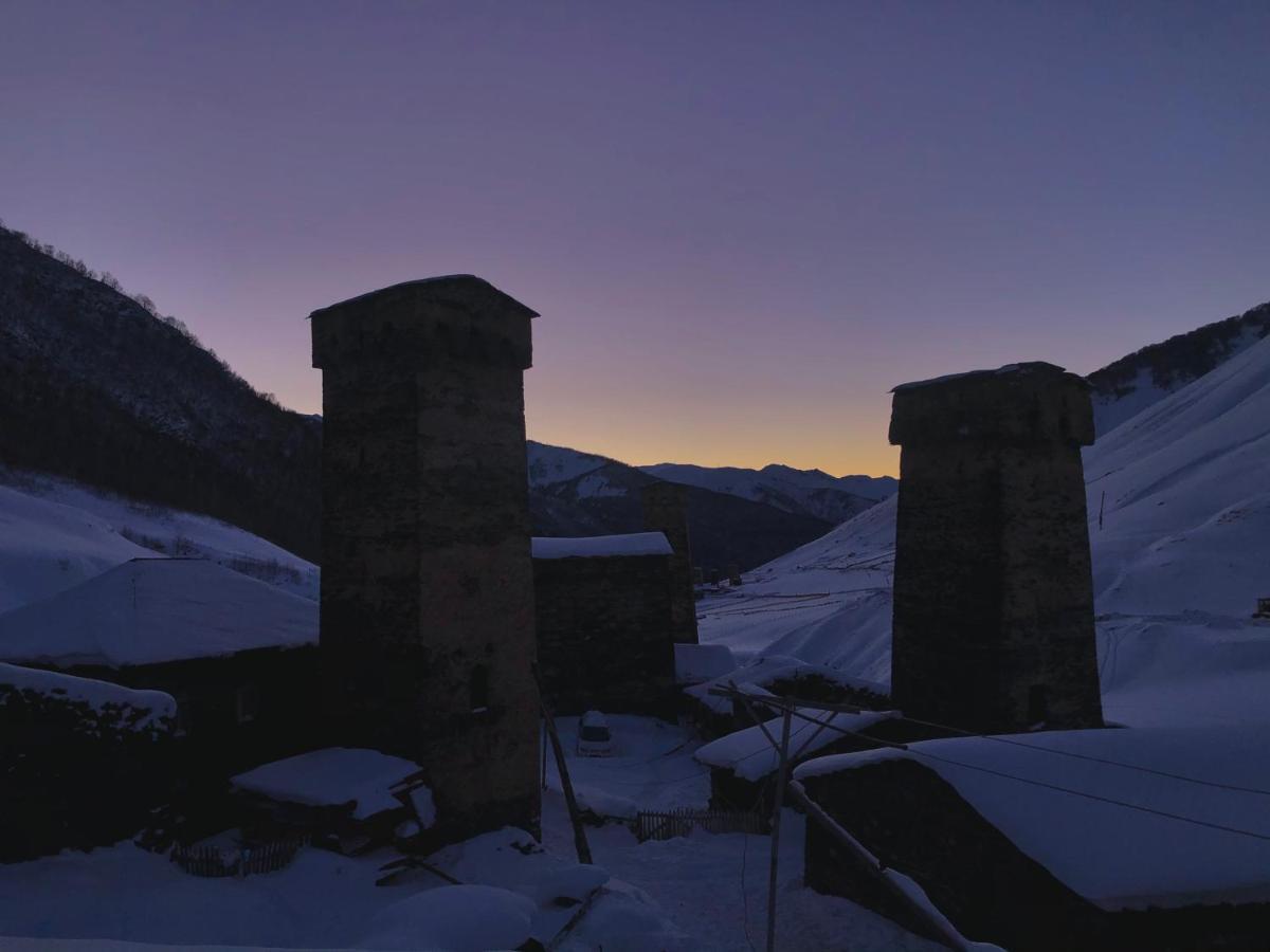 Old House Hotel Ushguli ภายนอก รูปภาพ