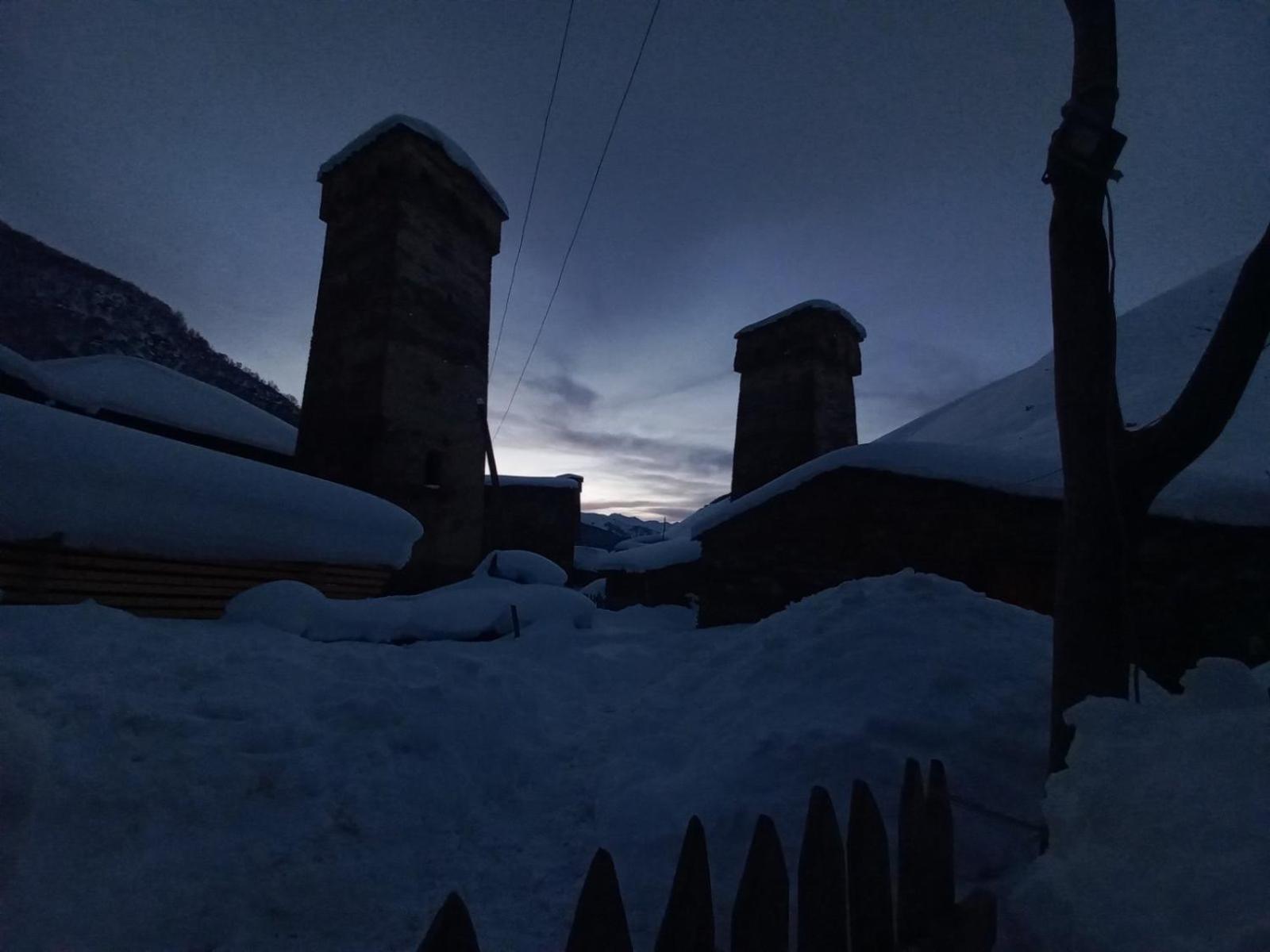 Old House Hotel Ushguli ภายนอก รูปภาพ