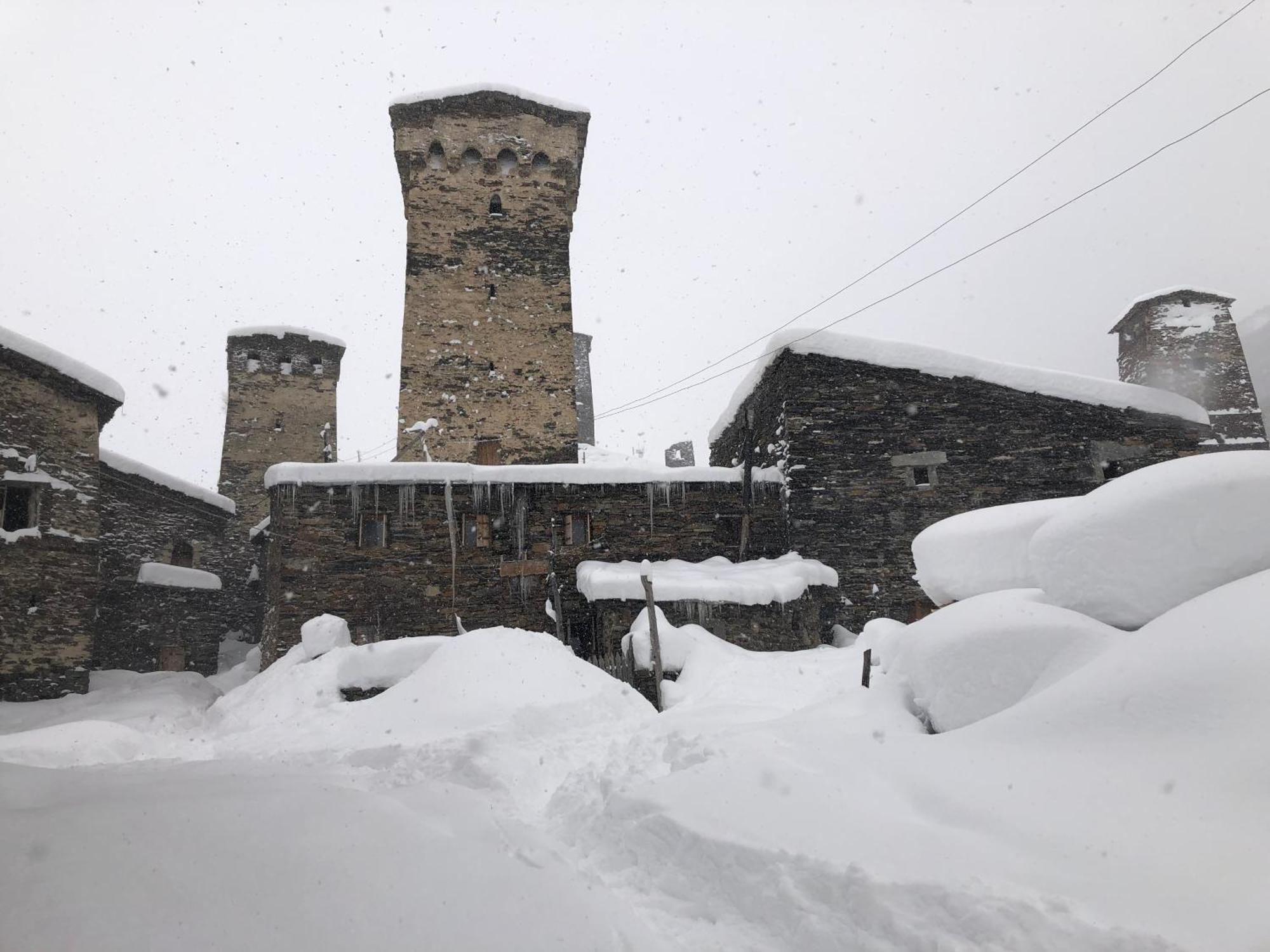 Old House Hotel Ushguli ภายนอก รูปภาพ