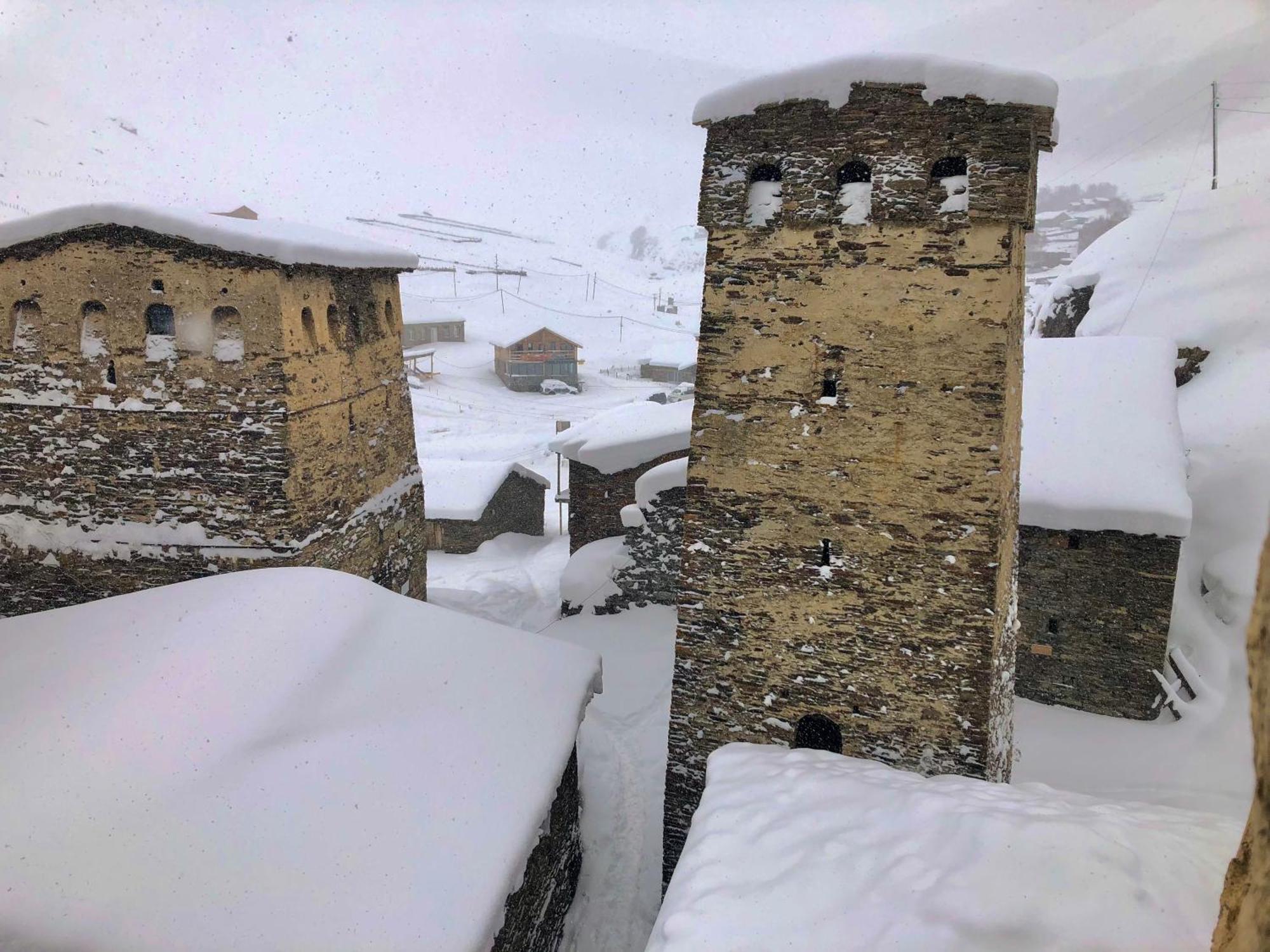 Old House Hotel Ushguli ภายนอก รูปภาพ