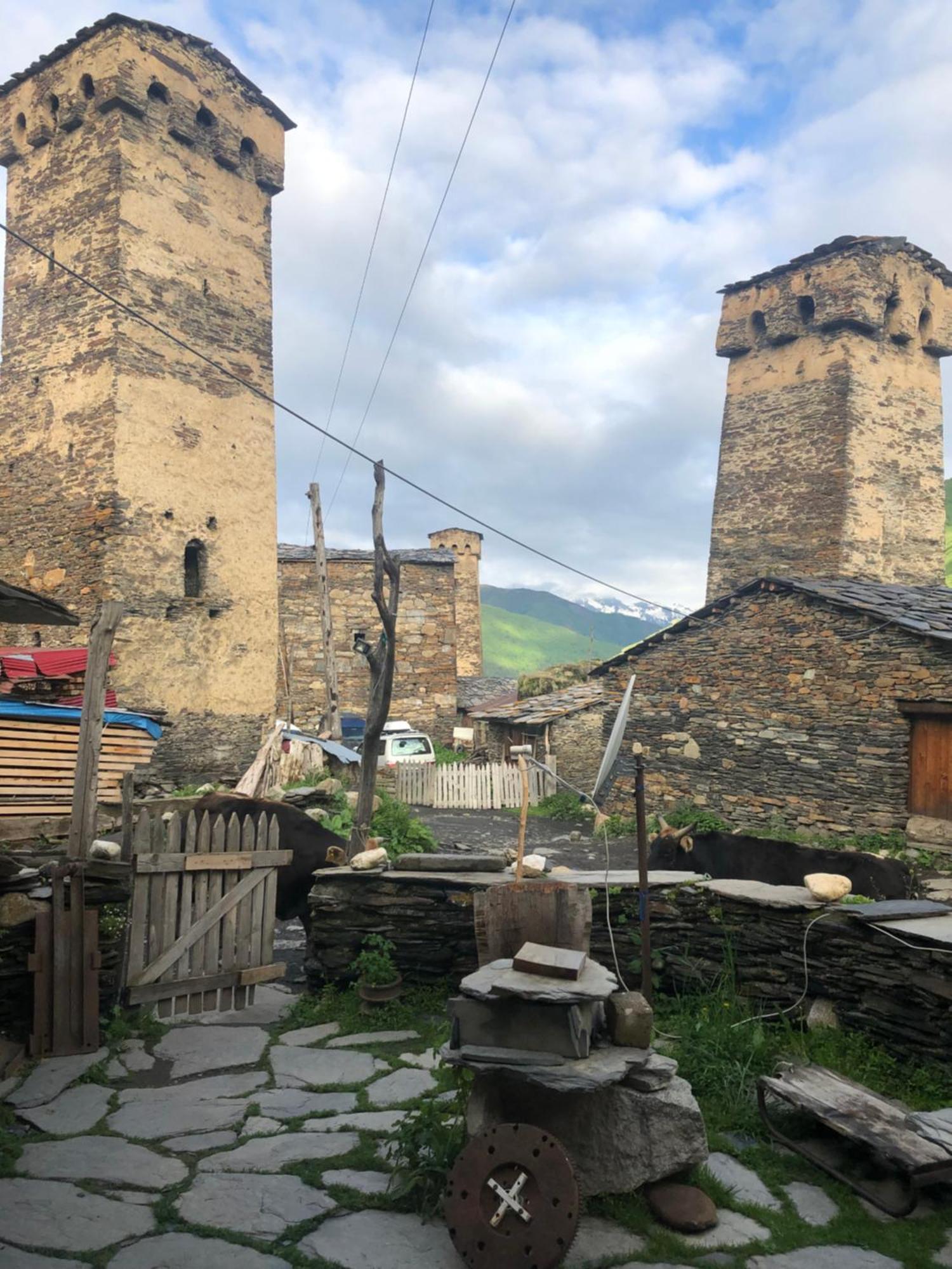 Old House Hotel Ushguli ภายนอก รูปภาพ
