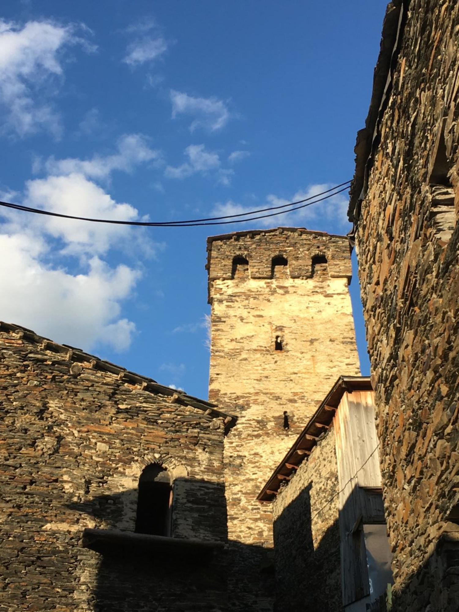 Old House Hotel Ushguli ภายนอก รูปภาพ